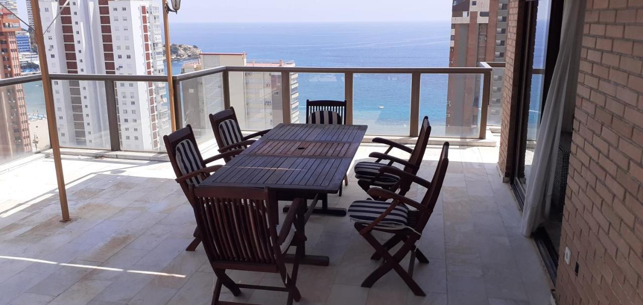 شقة Atico Con Gran Terraza بينايدورم المظهر الخارجي الصورة