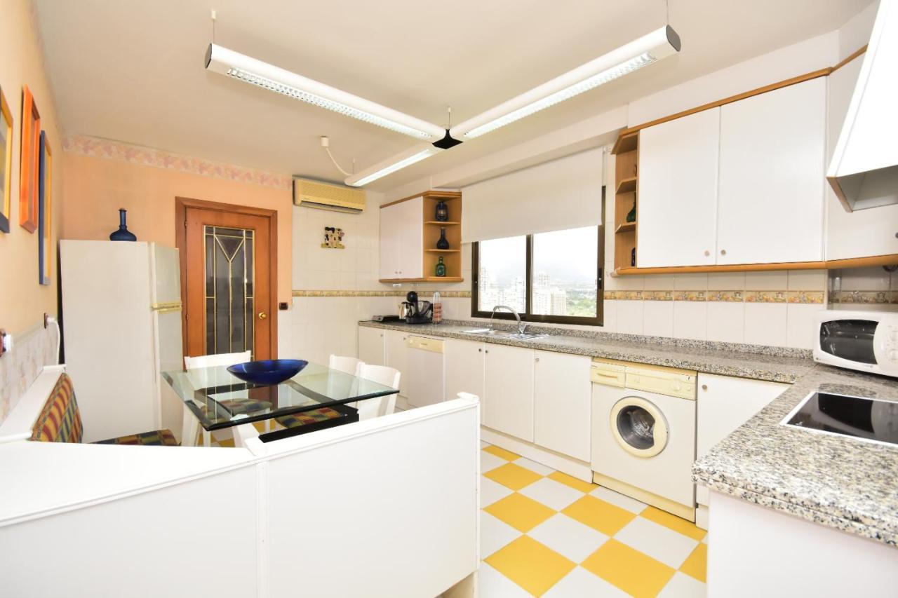 شقة Atico Con Gran Terraza بينايدورم المظهر الخارجي الصورة